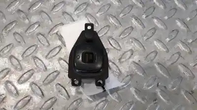 Peça sobressalente para automóvel em segunda mão Comutador De Espelhos Retrovisores por MAZDA 2 BERLINA (DY) 1.4 CAT Referências OEM IAM  03200310 B25D66800