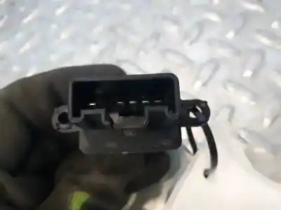 Peça sobressalente para automóvel em segunda mão botão / interruptor elevador vidro traseiro esquerdo por mazda 2 berlina (dy) 1.4 cat referências oem iam   