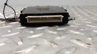 Автозапчасти б/у блок управления двигателем за toyota prius (nhw20) 1.5 cat ссылки oem iam 8999047020  2325000072