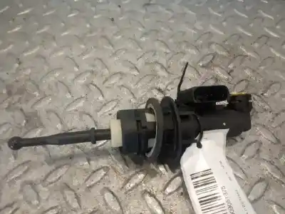 Автозапчасти б/у НАСОС СЦЕПЛЕНИЯ за SKODA OCTAVIA BERLINA (1Z3)  ссылки OEM IAM 1K0721388AF  