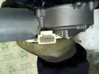 Second-hand car spare part rear windshield wiper motor for renault clio iii 1.5 dci diesel cat oem iam references 13105981  