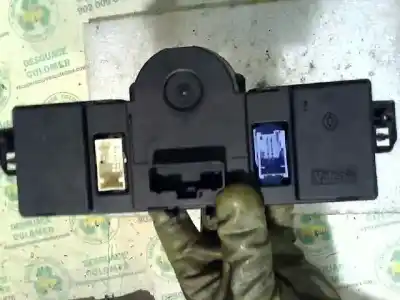 Second-hand car spare part climate control for renault clio iii 1.5 dci diesel cat oem iam references 8200296683  