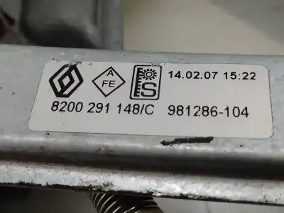 Second-hand car spare part driver left window regulator for renault clio iii emotion oem iam references 8200843592 400858g 8200291148c