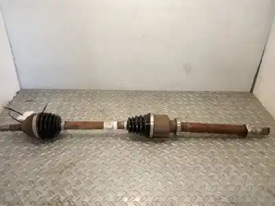 Peça sobressalente para automóvel em segunda mão transmissão dianteira direita por renault clio iii emotion referências oem iam 8200618111