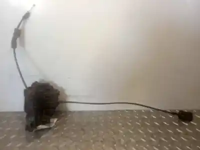 Peça sobressalente para automóvel em segunda mão fechadura da porta dianteira direita por renault clio iii emotion referências oem iam 8200350753