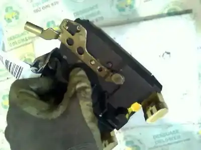 Second-hand car spare part rear left door lock for lancia dedra berl. 1.6 cat oem iam references   