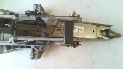 Pezzo di ricambio per auto di seconda mano piantone dello sterzo per mazda 3 berlina (bk) 1.6 cd diesel cat riferimenti oem iam br5s32am0b