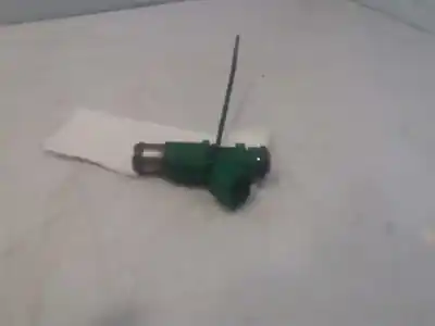 Pièce détachée automobile d'occasion Injecteur pour PEUGEOT 207 Confort Références OEM IAM 01F023  17982