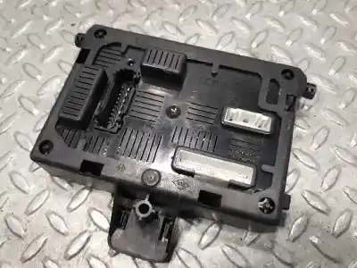 Second-hand car spare part fuse box unit for renault clio iii emotion oem iam references 8200652285 281187755c 8200652285