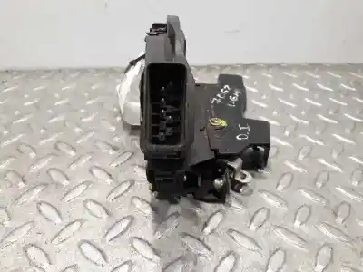 Peça sobressalente para automóvel em segunda mão fechadura da porta dianteira esquerda por ford focus berlina (cap) trend referências oem iam 5041714