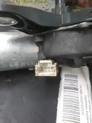 Peça sobressalente para automóvel em segunda mão motor do limpador traseiro por renault trafic combi (ab 4.01) 1.9 diesel referências oem iam   