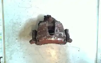 Peça sobressalente para automóvel em segunda mão pinça de travão dianteira direita por mazda 3 berlina (bk) 2.0 crdt sportive referências oem iam 