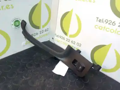 Peça sobressalente para automóvel em segunda mão botão / interruptor elevador vidro traseiro direito por audi a4 berlina (8e) 2.0 tdi 16v (103kw) referências oem iam 