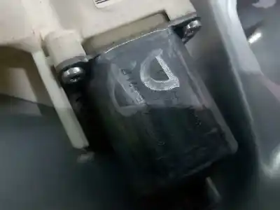 Peça sobressalente para automóvel em segunda mão elevador de vidros dianteiro direito por ford focus berlina (cap) trend referências oem iam rh1461 4m51a219a64eh 4m51a203a28bg