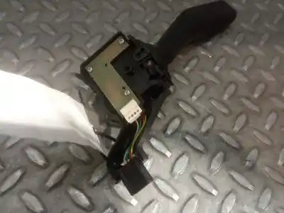 Second-hand car spare part indicator switch for seat leon (1p1) 1.9 tdi oem iam references 1k0953513e  