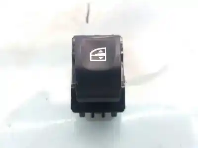 Peça sobressalente para automóvel em segunda mão botão / interruptor elevador vidro traseiro direito por renault laguna iii privilege referências oem iam 254010003r