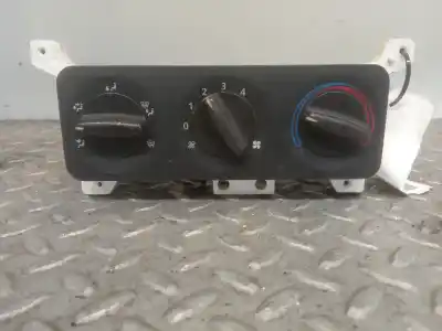 Pezzo di ricambio per auto di seconda mano controllo riscaldamento / aria condizionata per land rover freelander (ln) 2.0 td4 cat riferimenti oem iam 