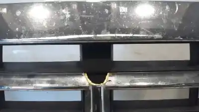 Second-hand car spare part front grille for ssangyong rexton 2.7 turbodiesel cat oem iam references 7946008b01  
