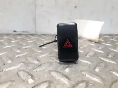 Peça sobressalente para automóvel em segunda mão interruptor 4 piscas - emergência por mazda 3 berlina (bk) 2.0 crdt sportive referências oem iam bp4k664h0