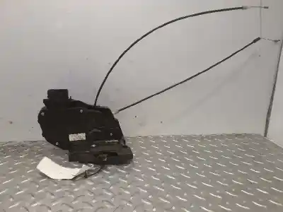 Peça sobressalente para automóvel em segunda mão fechadura da porta traseira esquerda por mazda 3 berlina (bk) 2.0 crdt sportive referências oem iam 3n6aa26413cp