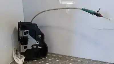 Peça sobressalente para automóvel em segunda mão fechadura da porta traseira esquerda por bmw serie 1 berlina (e81/e87) 116d referências oem iam 51227202147