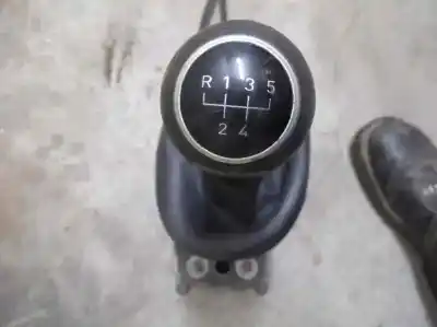 Recambio de automóvil de segunda mano de Palanca Cambio para SEAT LEON (1P1) 1.9 TDI referencias OEM IAM 1P0711113AJ  
