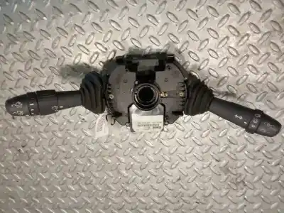 Pezzo di ricambio per auto di seconda mano comando multifunzione per fiat stilo (192) 1.9 jtd cat riferimenti oem iam 0265005428