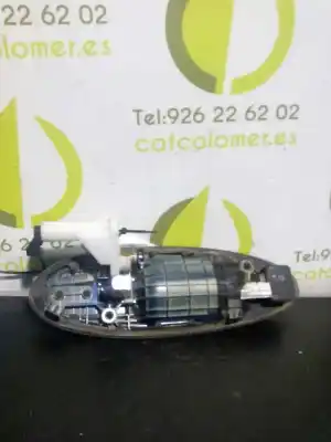 Автозапчастина б/у завнішня ручка задня ліва для kia magentis 2.0 cat посилання на oem iam   