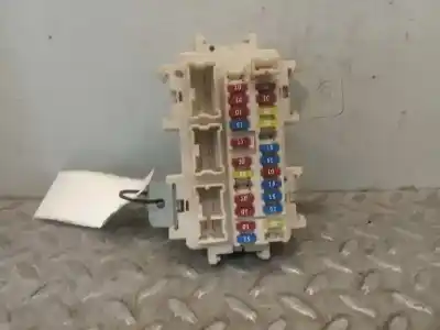 Peça sobressalente para automóvel em segunda mão caixa de fusíveis e relés por renault koleos 2.0 dci diesel fap referências oem iam c2431