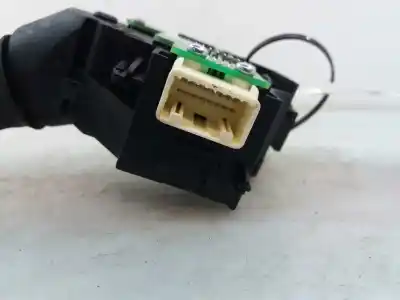 Pezzo di ricambio per auto di seconda mano comando pulito per mazda 2 lim. (de) 1.3 16v cat riferimenti oem iam df7166128  k1827