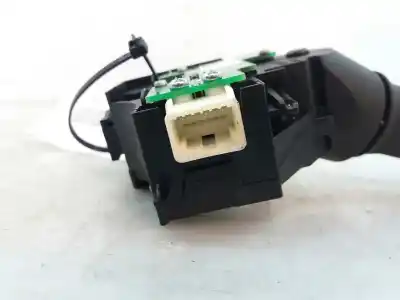 Second-hand car spare part headlights switch for mazda 2 lim. (de) 1.3 16v cat oem iam references df7166122  k1827