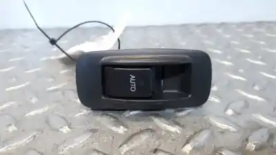 Pezzo di ricambio per auto di seconda mano comandi alzacristalli posteriore sinistro per toyota corolla (e12) 1.6 16v riferimenti oem iam 8480102411b1