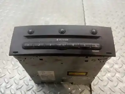 Pezzo di ricambio per auto di seconda mano IMPIANTO AUDIO / RADIO CD per RENAULT MEGANE II SEDÁN (LM0/1_)  Riferimenti OEM IAM 8200485082  