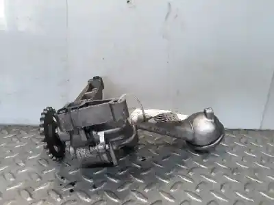 Recambio de automóvil de segunda mano de bomba aceite para mercedes clase c (w202) berlina 2.5 20v turbodiesel cat referencias oem iam 6031811320  