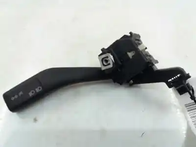 Peça sobressalente para automóvel em segunda mão comutador de piscas  por audi a3 (8p) 2.0 tdi ambiente referências oem iam 1k0953513