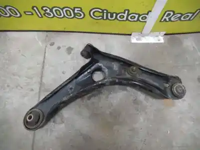 Автозапчасти б/у передний левый нижний рычаг подвески за toyota yaris (ncp1/nlp1/scp1) 1.4 d-4d linea luna ссылки oem iam   