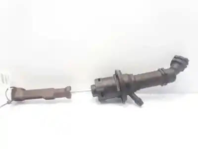 Pezzo di ricambio per auto di seconda mano POMPA FRIZIONE per DACIA LODGY  Riferimenti OEM IAM 306201586R  306104118R