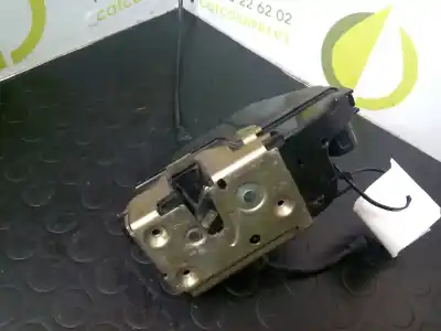 Second-hand car spare part front right door lock for renault scenic ii confort authentique oem iam references   