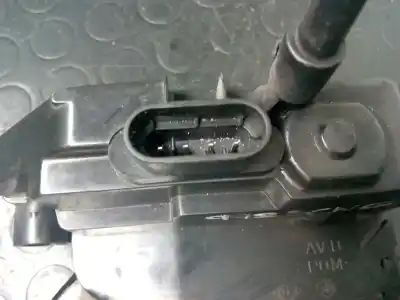 Second-hand car spare part front right door lock for renault scenic ii confort authentique oem iam references   