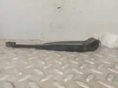 Second-hand car spare part rear windshield wiper arm for dodge caliber 2.0 16v crd cat oem iam references 