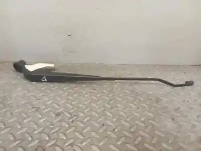Second-hand car spare part front right windshield wiper arm for dodge caliber 2.0 16v crd cat oem iam references 