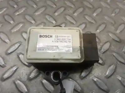 İkinci el araba yedek parçası ECU MOTOR KONTROL CIHAZI için MERCEDES-BENZ VITO (W639) BASIC, COMBI  OEM IAM referansları A0065424218  0265005774