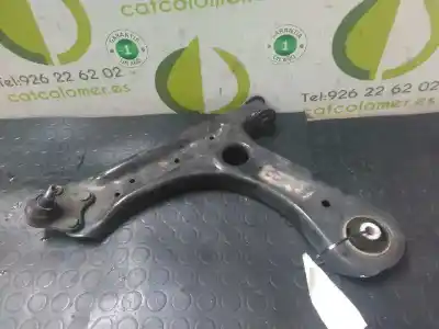 Tweedehands auto-onderdeel LINKER ONDERSTE OPHANG ARM voor SEAT IBIZA IV (6J5, 6P1)  OEM IAM-referenties 6R0407151F  