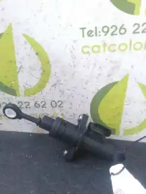 Peça sobressalente para automóvel em segunda mão BOMBA DE EMBREAGEM por SEAT IBIZA IV (6J5, 6P1)  Referências OEM IAM 6R0721388D  6C0927810A