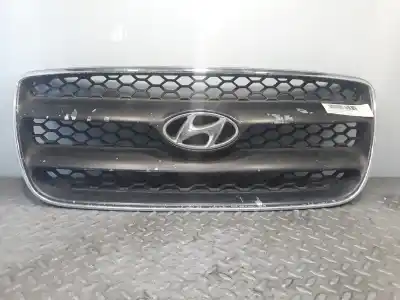 Second-hand car spare part front grille for hyundai santa fe (bm) 2.2 crdi cat oem iam references 