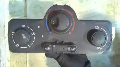 Pezzo di ricambio per auto di seconda mano controllo riscaldamento / aria condizionata per renault clio iii exception riferimenti oem iam 030967w