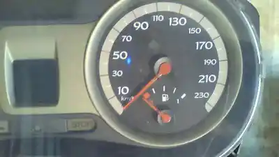 Автозапчастина б/у панель інструментів для renault clio iii exception посилання на oem iam 8200582709h  lccd034031