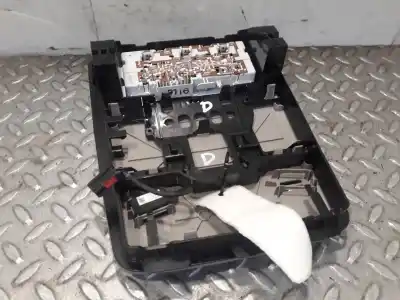 Pezzo di ricambio per auto di seconda mano LUCE INTERNA per OPEL ASTRA J LIM.  Riferimenti OEM IAM 13285102  