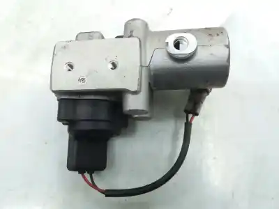 Автозапчастина б/у гальмівний розподільник для toyota prius (nhw20) 1.5 cat посилання на oem iam 
