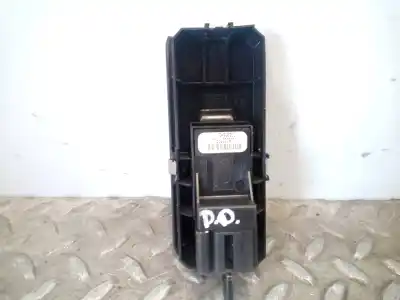 Pièce détachée automobile d'occasion commande de lève vitre avant droit pour land rover range rover (lm) 3.6 td v8 références oem iam yud501070pvj  0712051